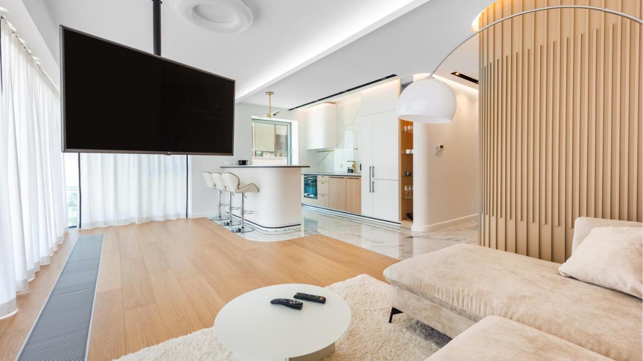 Flatbook - City Center Apartments Yacht Park Gdynia Exteriör bild